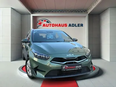 Gebraucht Kia Ceed Sportswagon 160 PS (117 kW) 2022 Grün Kombi
