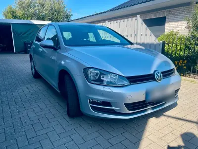 Gebraucht VW Golf VII 85 PS (62 kW) 2014 Silber Kleinwagen