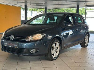 Gebraucht VW Golf VI 105 PS (77 kW) 2010 Bluegraphit pearl Kleinwagen