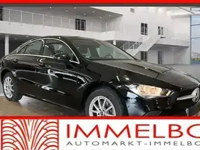 Gebraucht Mercedes CLA250e 218 PS (160 kW) 2022 Schwarz Coupé