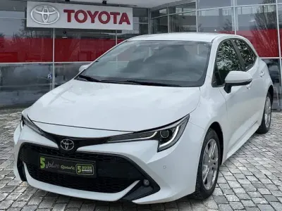 Gebraucht Toyota Corolla Team 116 PS (85 kW) 2020 Super white 2 Limousine
