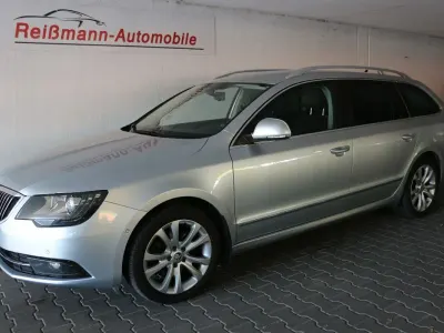 Gebraucht Skoda Superb 170 PS (125 kW) 2013 Silber Kombi