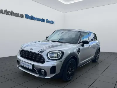 Gebraucht Mini Cooper D Countryman Classic 150 PS (110 kW) 2023 Melting silver SUV