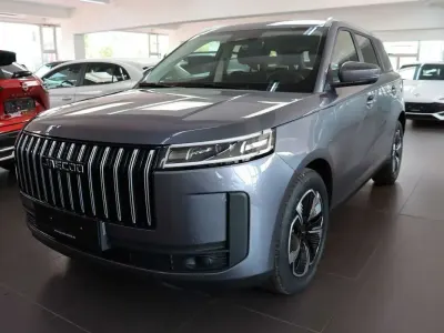 Neu Jaecoo 5 147 PS (108 kW) 2026 Grau SUV