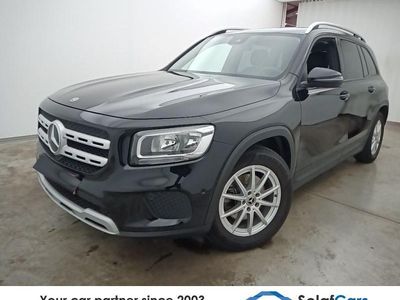 Mercedes GLB180