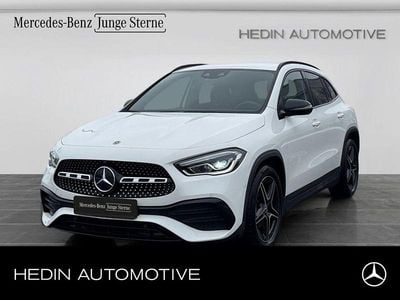 Weiß Gebraucht 2021 Mercedes GLA200 AMG SUV | 30.900 € (Fairer Preis)