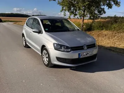 Gebraucht VW Polo Comfortline 70 PS (51 kW) 2010 Silber Kleinwagen