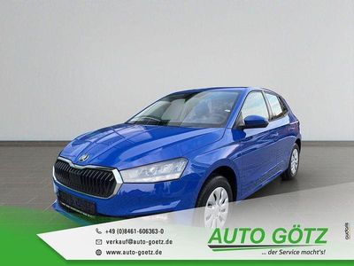 Blau Neu 2026 Skoda Fabia Essence Limousine | 17.390 € (Guter Preis)