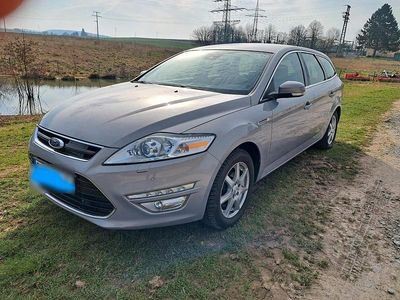Gebraucht Ford Mondeo Titanium 140 PS (102 kW) 2013 Silber Kombi