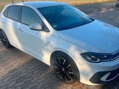 Usata VW Polo Life 95 CV (69 kW) 2022 Bianco Utilitaria