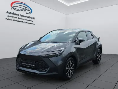 Usata Toyota C-HR Team 98 CV (72 kW) 2024 Grigio SUV
