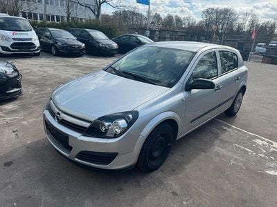 Gebraucht Opel Astra Basis 90 PS (66 kW) 2004 Silber Limousine