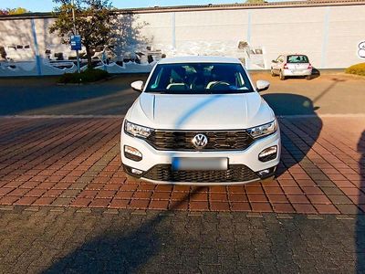 Second-hand VW T-Roc Sport 150 CP (110 kW) 2019 Alb SUV