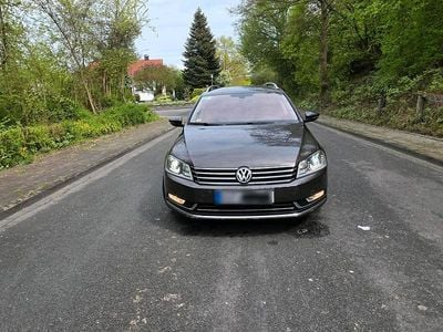 Usata VW Passat Highline 150 CV (110 kW) 2012 Marrone Station wagon