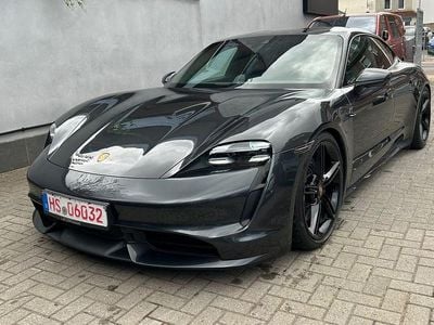 Porsche Taycan Turbo