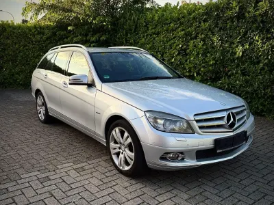 Gebraucht Mercedes C250 204 PS (150 kW) 2010 Silber Kombi