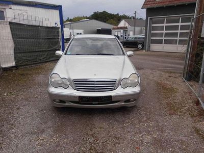 Mercedes C200