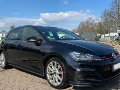 Gebraucht VW Golf VII GTI 230 PS (169 kW) 2017 Schwarz Limousine
