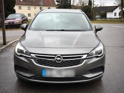 Gebraucht Opel Astra Edition 110 PS (80 kW) 2019 Grau Kombi