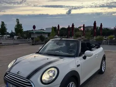 Gebraucht Mini Cooper D Cabriolet 116 PS (85 kW) 2017 Weiß Cabrio
