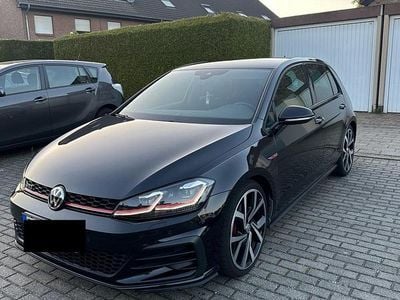 Gebraucht VW Golf VII GTI 230 PS (169 kW) 2018 Schwarz Limousine