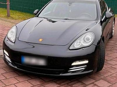 Porsche Panamera S