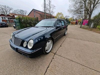 Usata Mercedes E55 AMG AMG 354 CV (260 kW) 1999 Blu Station wagon