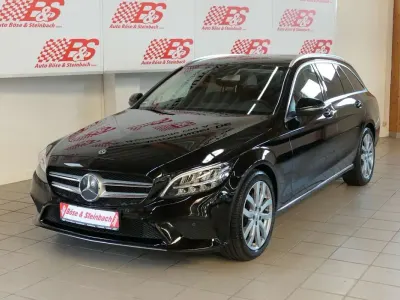 Gebraucht Mercedes C200 184 PS (135 kW) 2020 Schwarz Kombi