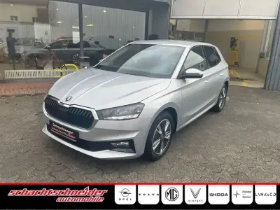 Gebraucht Skoda Fabia Ambition 95 PS (69 kW) 2021 Silber Kleinwagen