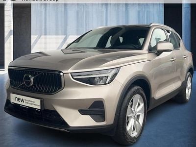 Gebraucht Volvo XC40 Core 130 PS (95 kW) 2024 Bright dusk / metallic SUV