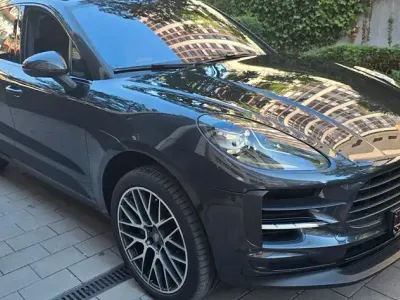 Gebraucht Porsche Macan 354 PS (260 kW) 2019 Grau SUV