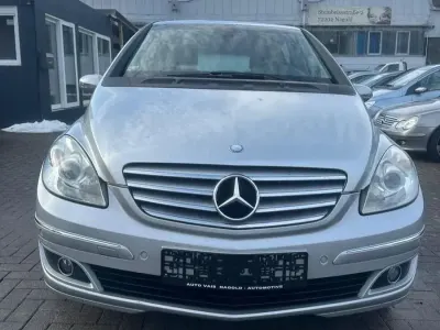 Gebraucht Mercedes B200 Avantgarde 136 PS (100 kW) 2006 Silber Van / Kleinbus