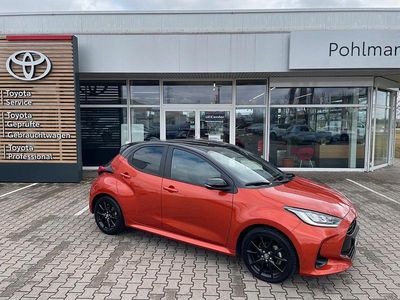 Gebraucht Toyota Yaris Hybrid Style 116 PS (85 kW) 2022 Orange Kleinwagen