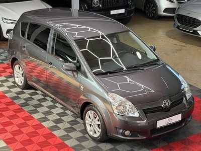 Gebraucht Toyota Corolla Verso Team 129 PS (94 kW) 2008 Grau Van / Kleinbus