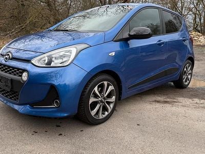 Gebraucht Hyundai i10 87 PS (63 kW) 2019 Blau Kleinwagen