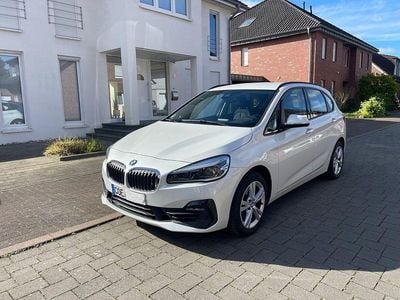 Gebraucht BMW 220 Active Tourer Advantage 190 PS (139 kW) 2020 Weiß Van / Kleinbus