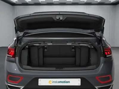 Używany VW T-Roc 150 KM (110 kW) 2025 Szary SUV
