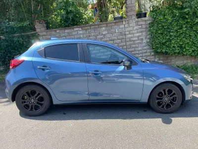 Gebraucht Mazda 2 Kizoku 90 PS (66 kW) 2018 Blau Kleinwagen