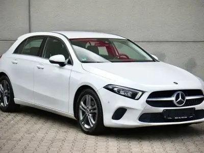 Gebraucht Mercedes A180 116 PS (85 kW) 2018 Weiß Limousine