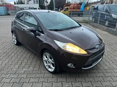 Gebraucht Ford Fiesta Titanium 120 PS (88 kW) 2008 Morello Kleinwagen