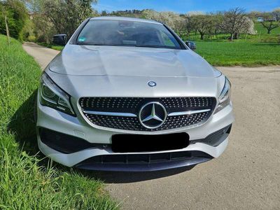 Mercedes CLA220