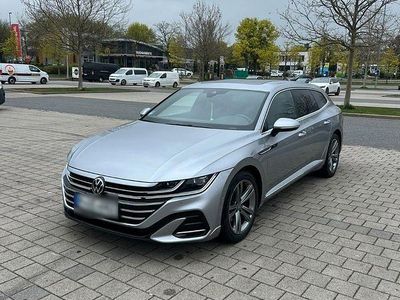 Second-hand VW Arteon R-line 200 CP (147 kW) 2022 Gri Break