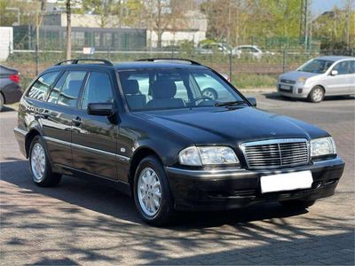 Mercedes C200