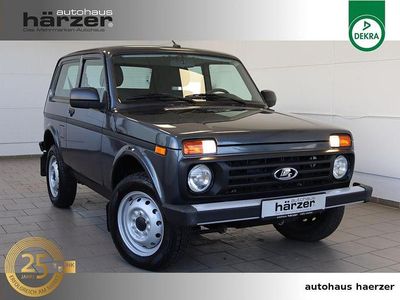 Gebraucht Lada Taiga 83 PS (61 kW) 2021 Grau SUV