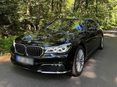 BMW 730