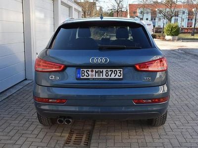 Grau Gebraucht 2017 Audi Q3 Sport SUV | 17.500 € (Guter Preis)