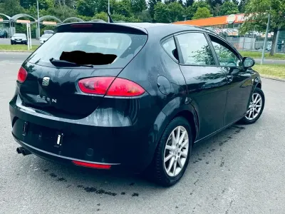 Używany Seat Leon 130 KM (95 kW) 2009 Czarny Hatchback