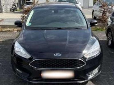 Gebraucht Ford Focus 95 PS (69 kW) 2017 Schwarz Limousine