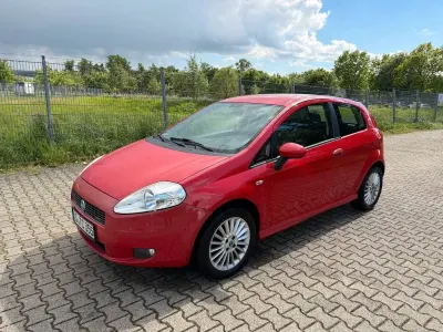 Gebraucht Fiat Grande Punto Dynamic 95 PS (69 kW) 2007 Rot Kleinwagen