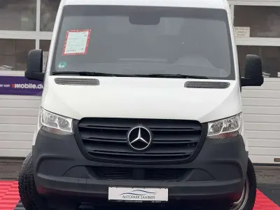 Używany Mercedes Sprinter 163 KM (119 kW) 2020 Biały Van
